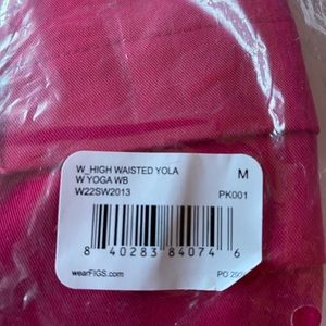 FIGS scrub bottoms - brand new - never worn